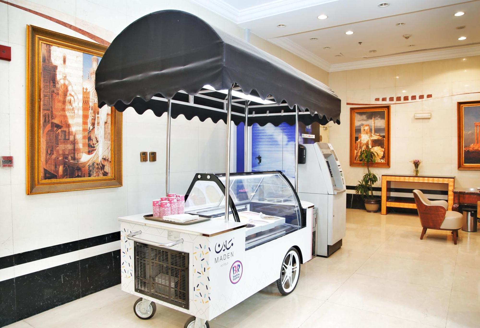 Hotel Maden Alrawda Medina Exterior foto Ice cream cart