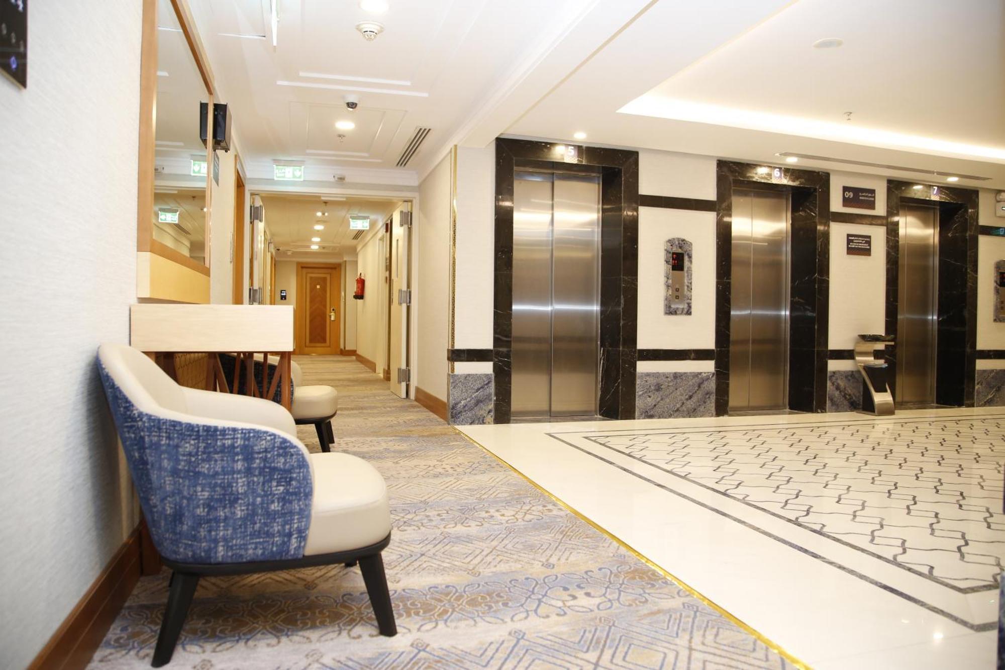 Hotel Maden Alrawda Medina Exterior foto The elevators at the 10th floor