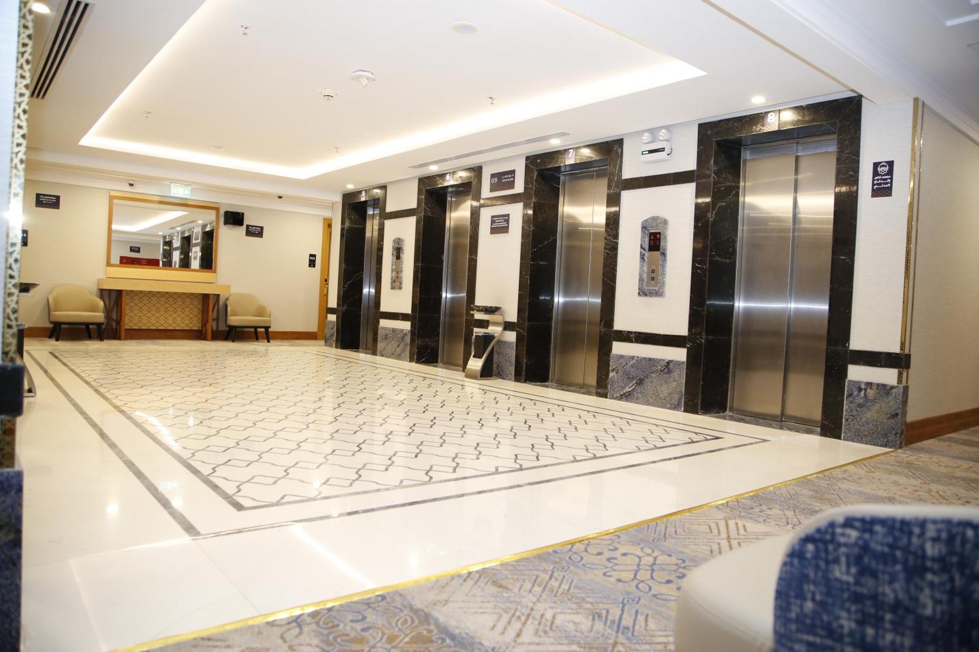 Hotel Maden Alrawda Medina Exterior foto Elevators at the 10th floor